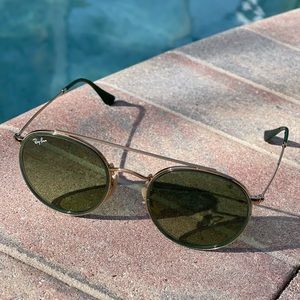 Ray-Ban Round Double Bridge Sunglasses in color gold/green gradient